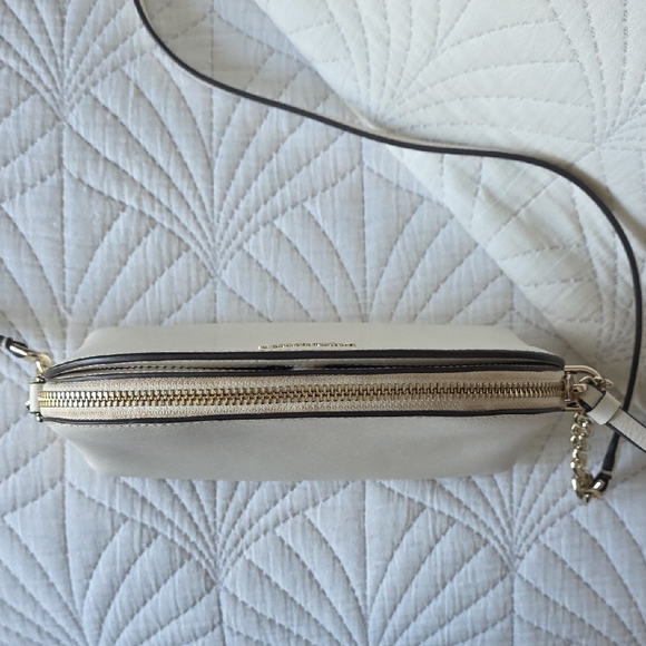 kate spade Cream Crossbody Bag with Gold Chain - Picture 5 of 9